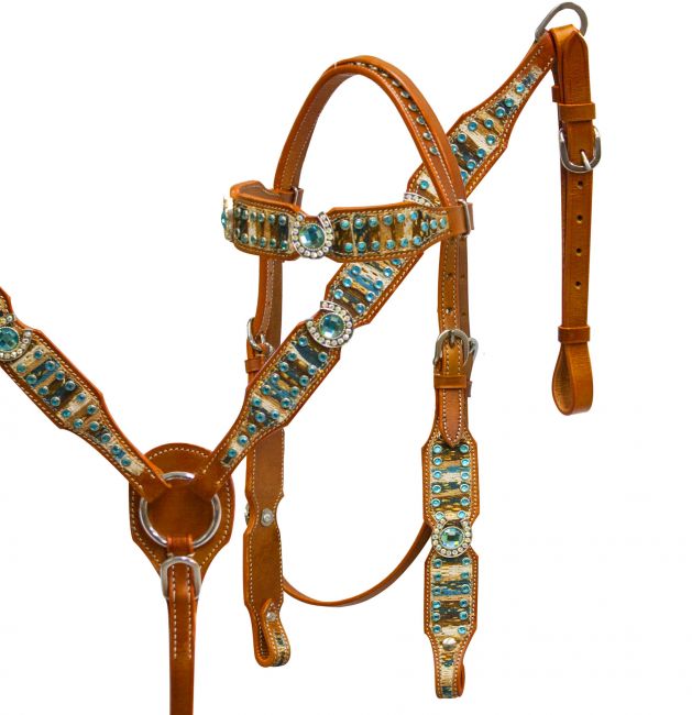Headstall and breast collar set with blue lace overlay and crystal rhinestone horse shoe conchos- Headstall and breast collar set with blue lace overlay and crystal rhinestone horse shoe conchos