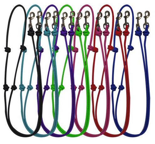 knotted barrel reins.- knotted barrel reins.